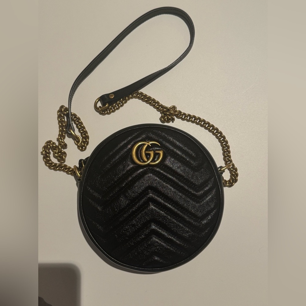 Gucci Black Marmont Circle Bag